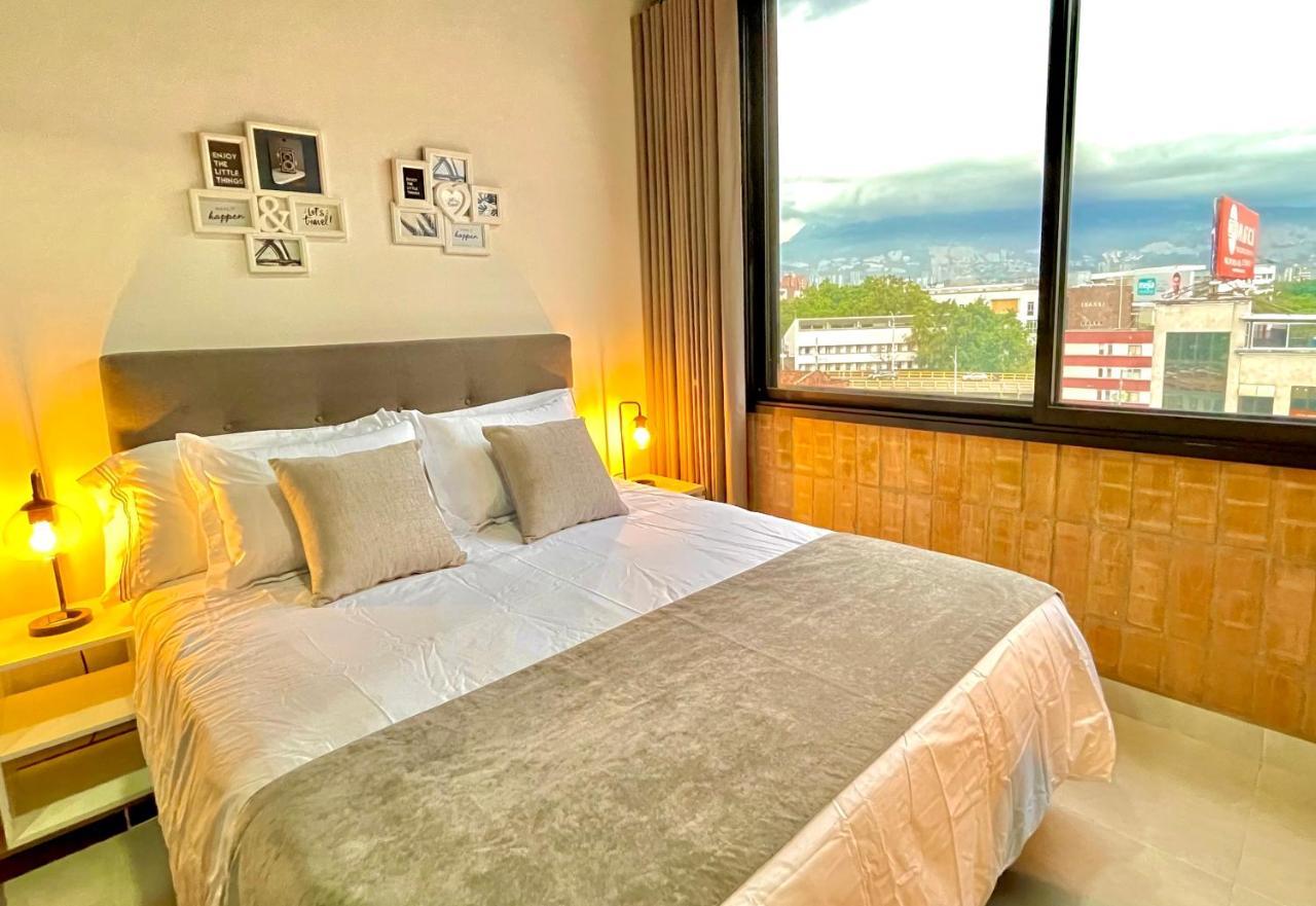Apartamento En Laurels Medellin Exterior photo