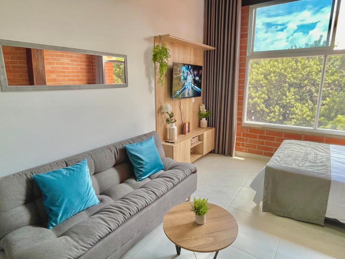 Apartamento En Laurels Medellin Exterior photo