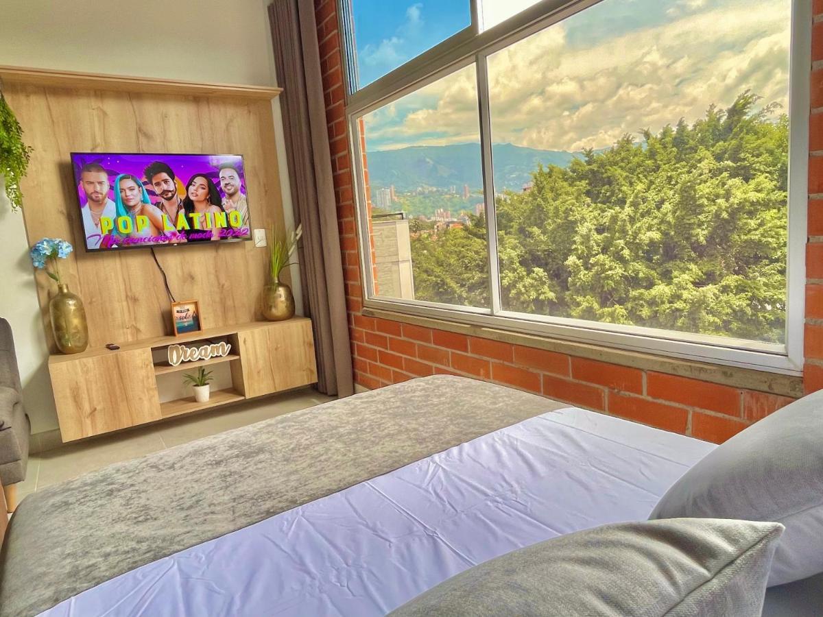 Apartamento En Laurels Medellin Exterior photo