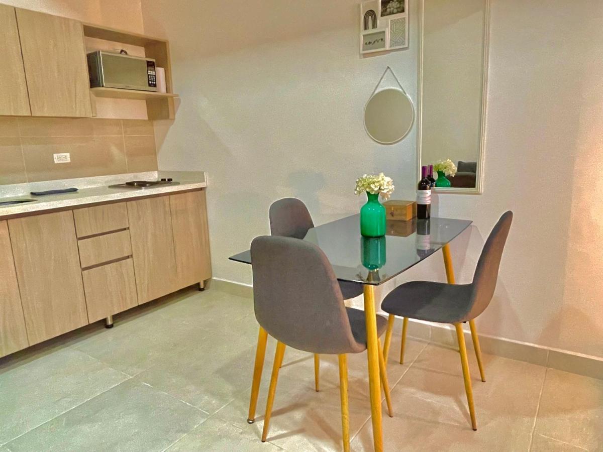 Apartamento En Laurels Medellin Exterior photo